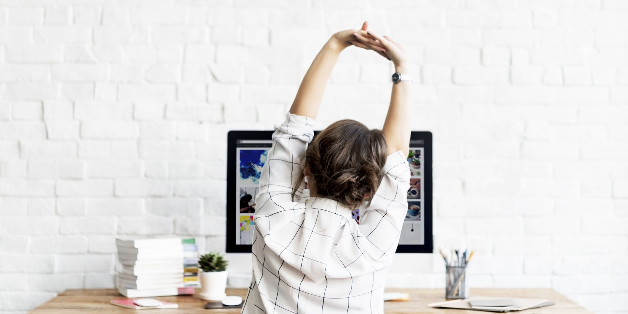 Office Stretches You Can Do At Work | Kintec: Footwear + Orthotics