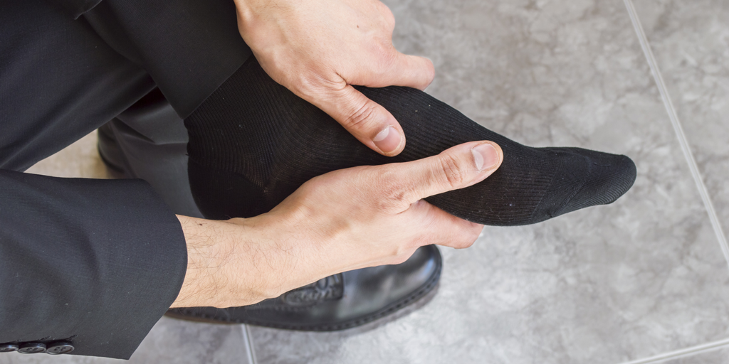 Plantar fasciitis can cause aches and pains in the feet.